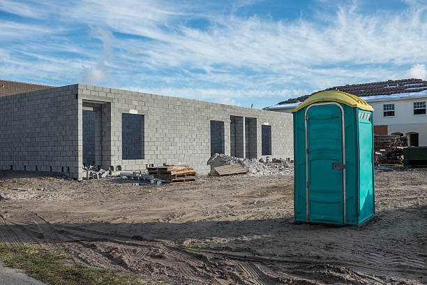 Best Portable toilet rental cost  in Leawood, KS